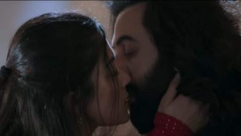 Heartbreaking Song Satranga from Animal features a Kiss between Ranbir Kapoor and Rashmika Mandanna