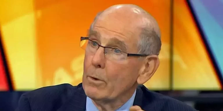 Rephrase the title:Stocks may crash 30%, a recession looks imminent, and commercial real estate is a bubble about to burst, market prophet says. Here are Gary Shilling’s 8 best quotes from a new interview.