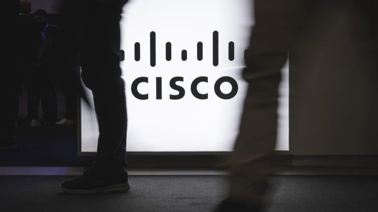 Rephrase the title:Stocks making the biggest moves after the bell: CSCO, TWLO, TRIP