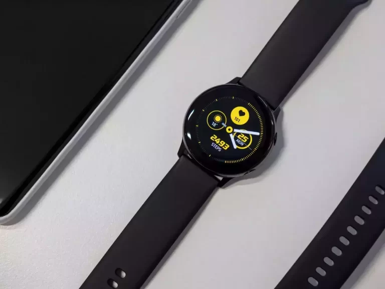 Rephrase the title:Affordability propels Indian smartwatch shipments to rise by 50% in 2023