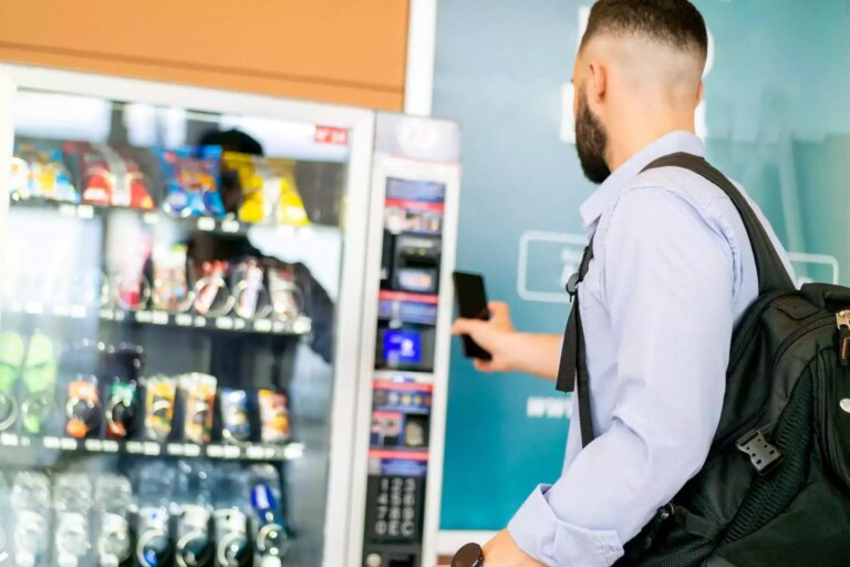Rephrase the title:Facial recognition tech is probably coming to a lot more vending machines